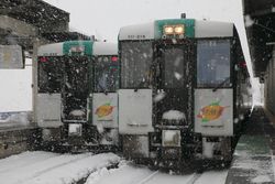 陸羽東線奥の細道雪列車